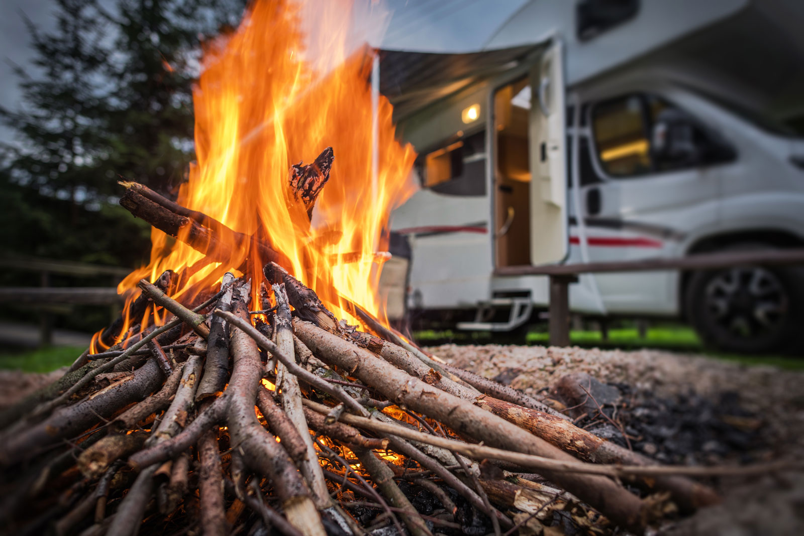 campfire-and-rv